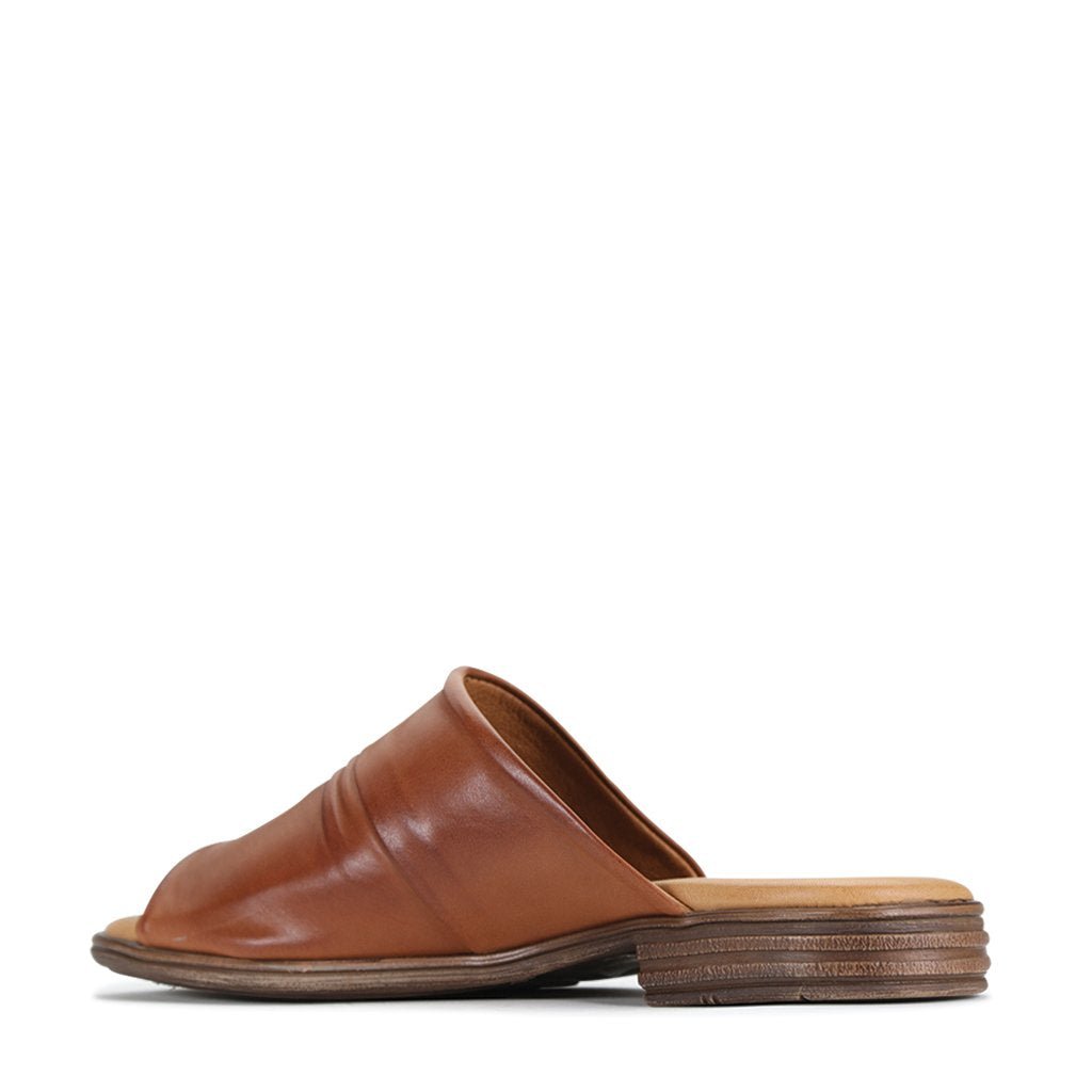 ILO - EOS Footwear - Slides #color_Brandy