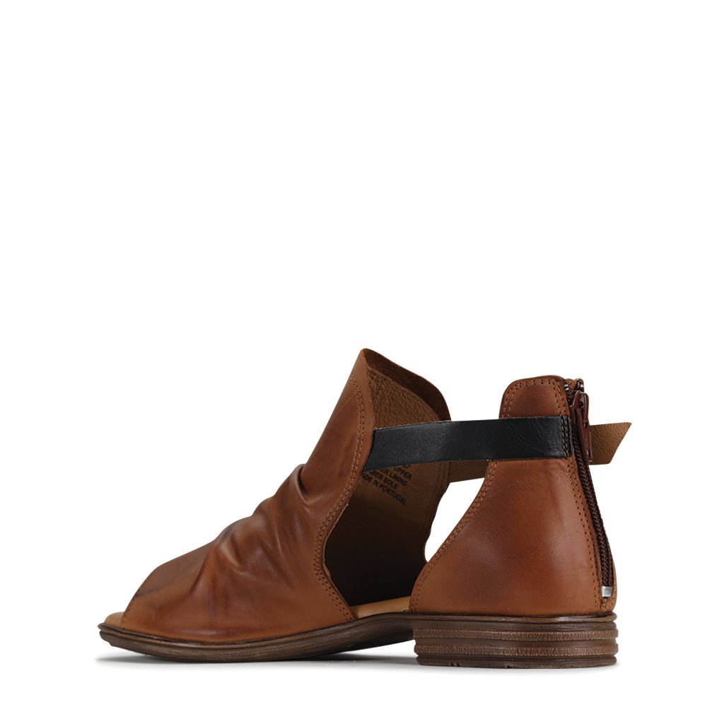 ILOSIA - EOS Footwear - Ankle Strap Sandals #color_Brandy/black
