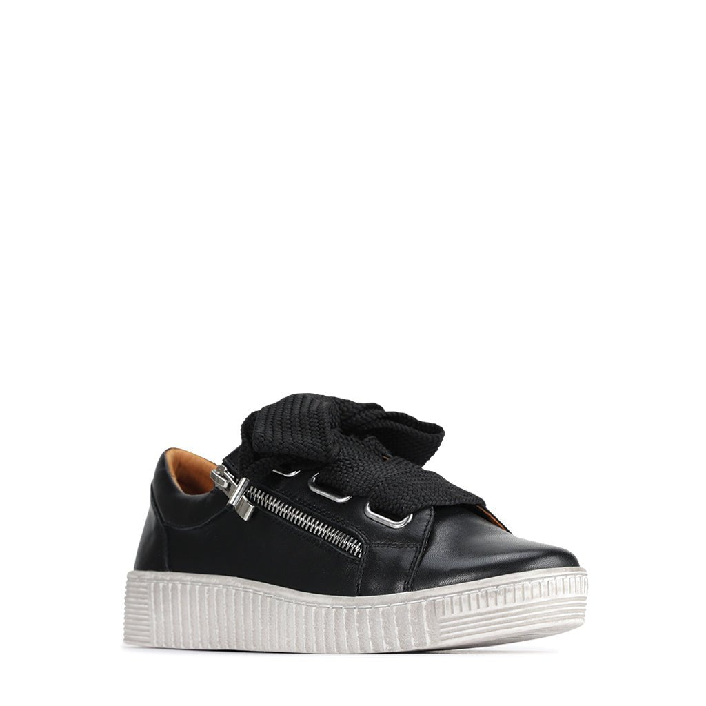 JOVI Classic - EOS Footwear - Sneakers #color_black