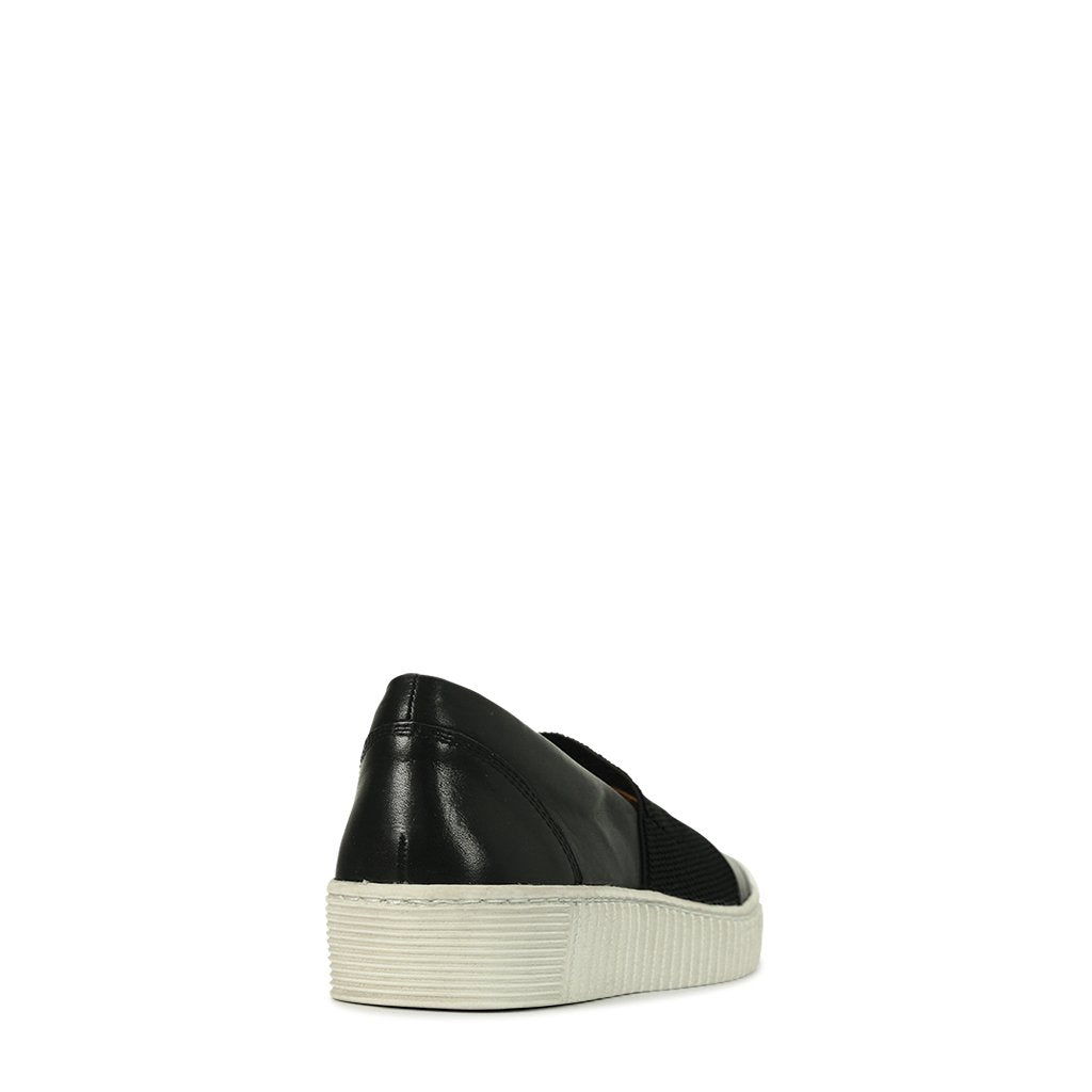 JUDE - EOS Footwear - Low Sneakers #color_black