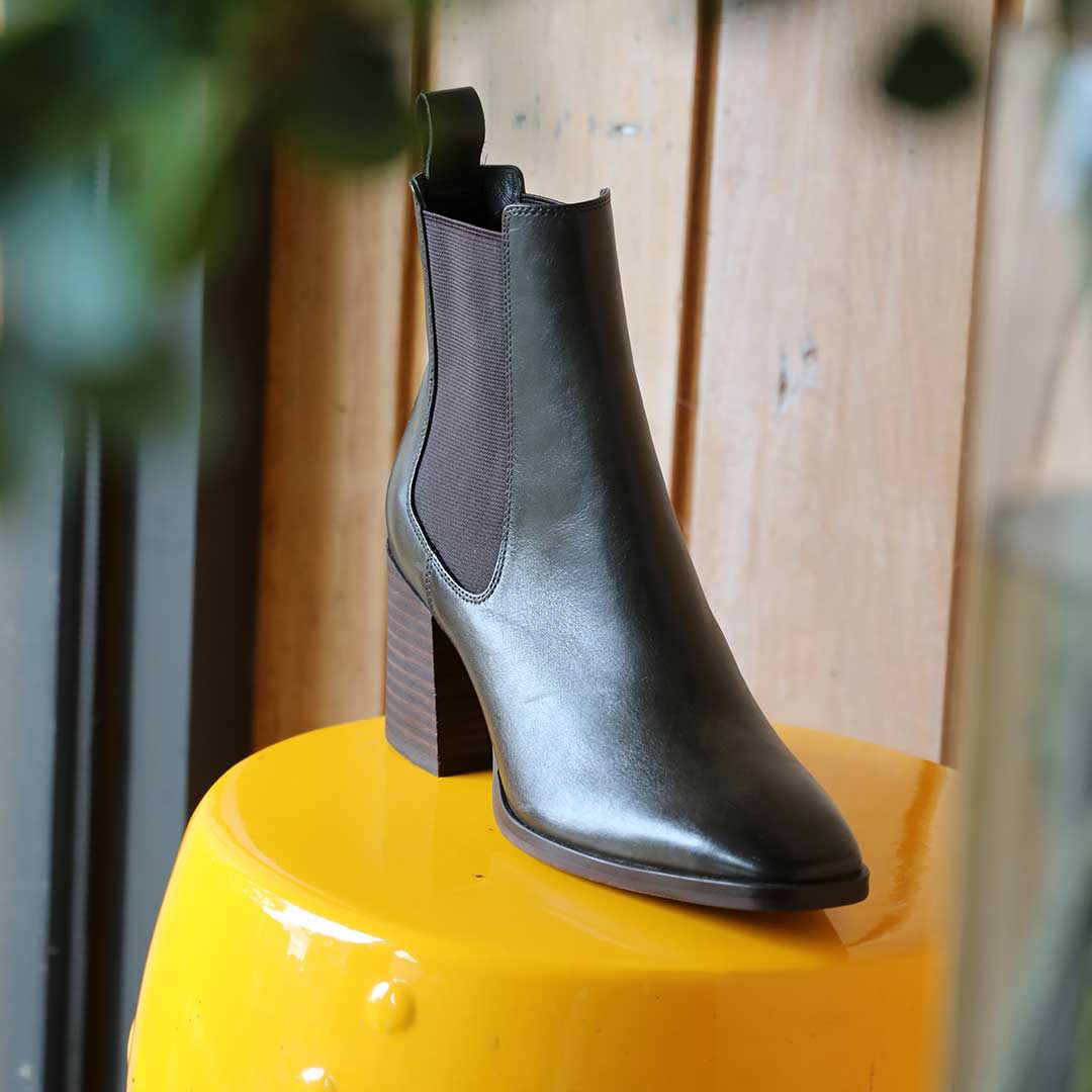 KELCIE - EOS Footwear - #color_dark/olive