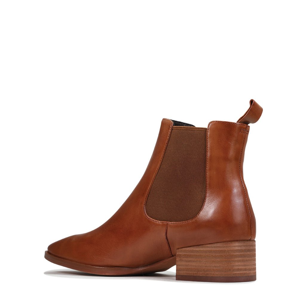 KENSA - EOS Footwear - Chelsea Boots #color_brandy