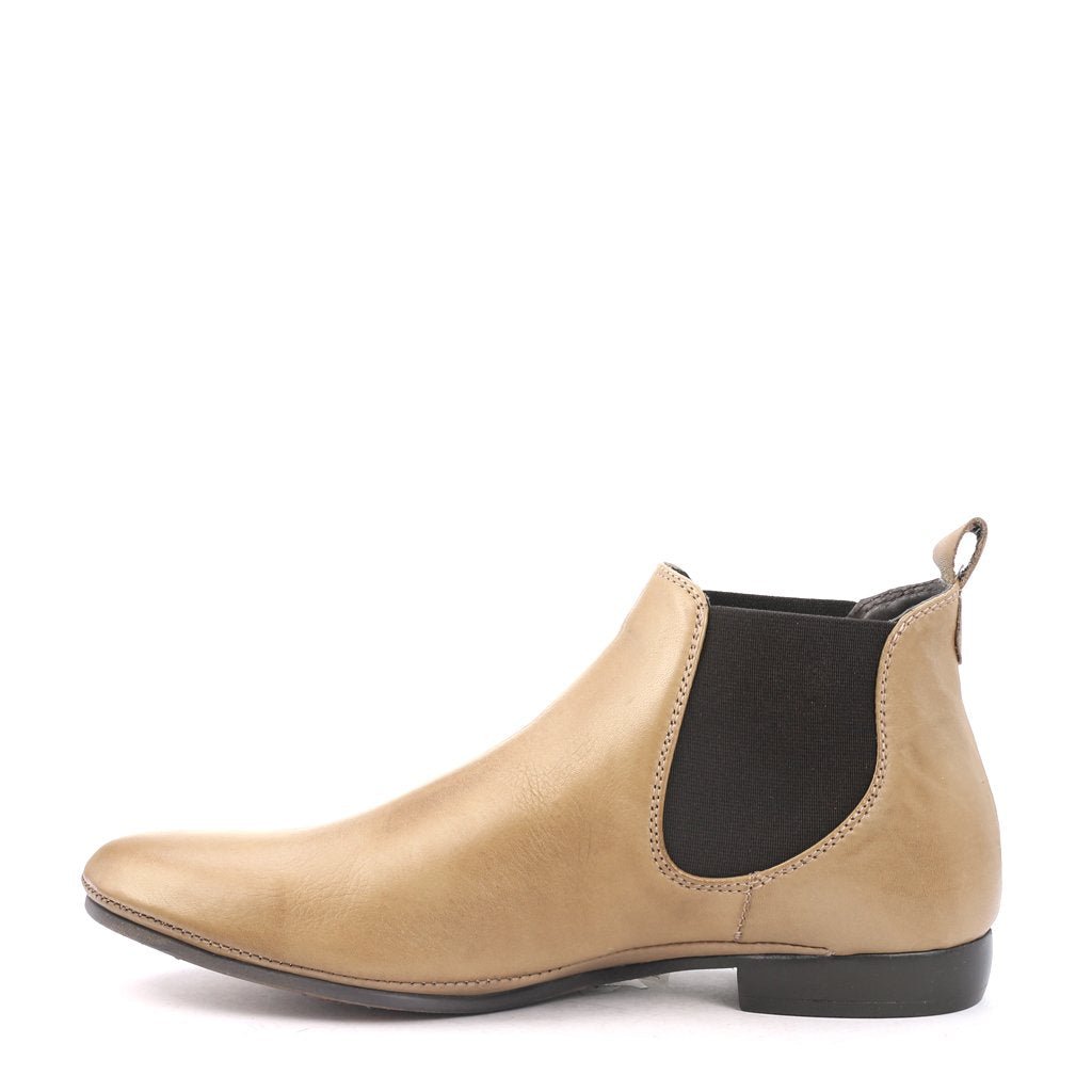 NILA - EOS Footwear - Chelsea Boots #color_Antique bordo