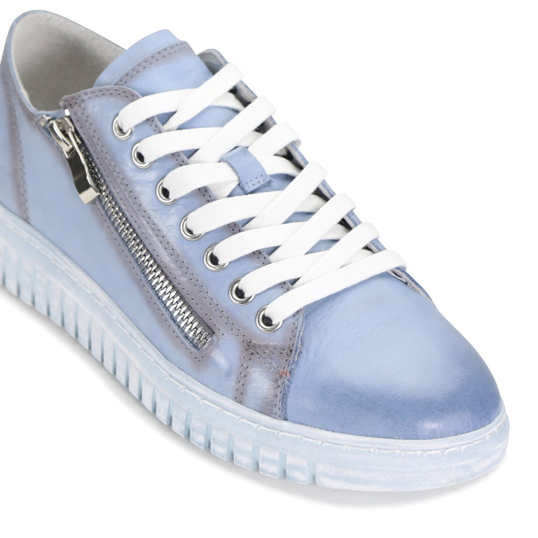 SHADES - EOS Footwear - Sneakers #color_pastel-blue