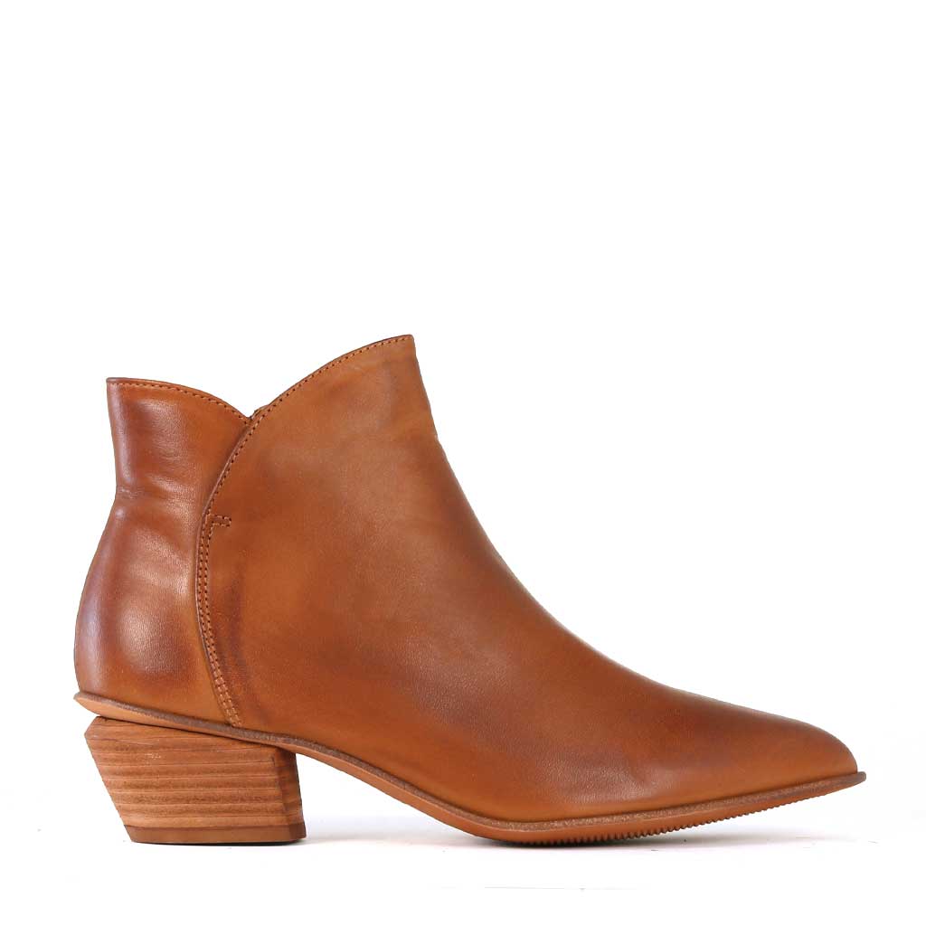 Weston Leather Ankle Boots - EOS Footwear - Ankle Boots #color_Khaki