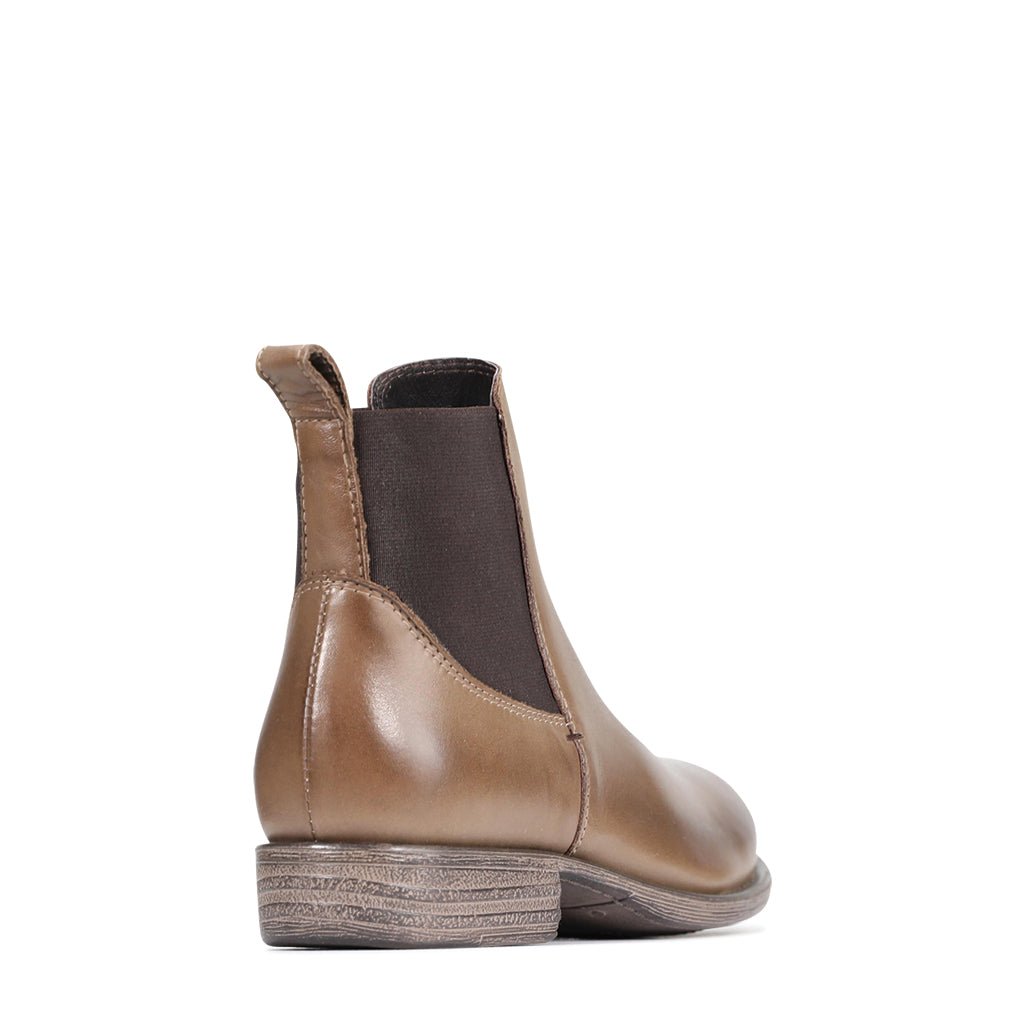WILD - EOS Footwear -