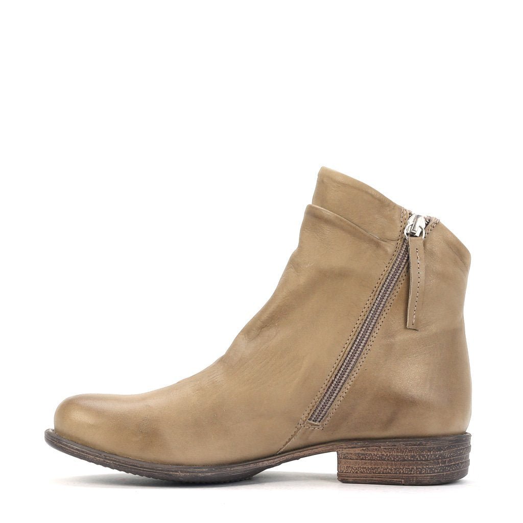 WILDER - EOS Footwear - Ankle Boots #color_Taupe