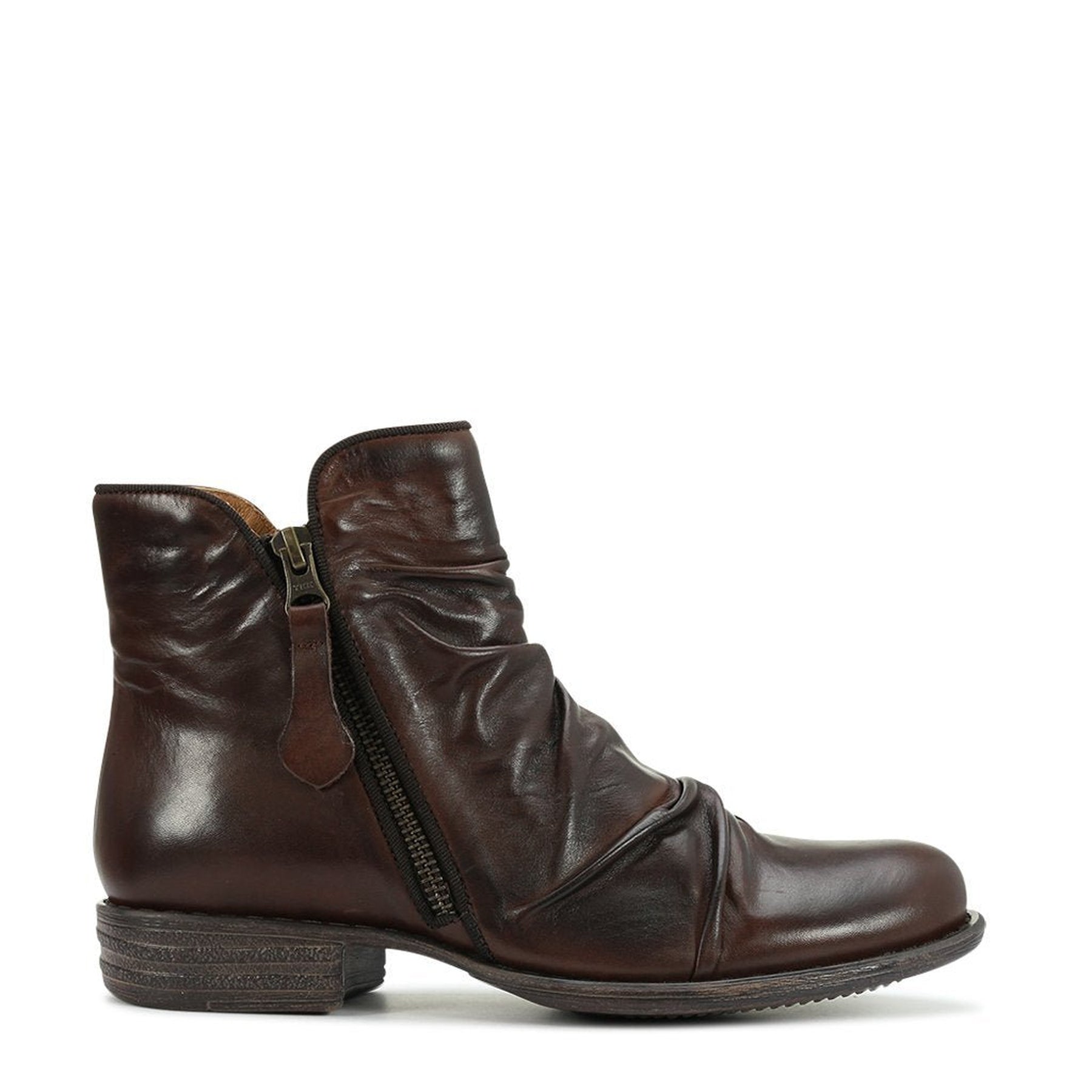 WILLET - EOS Footwear - Ankle Boots #color_chestnut